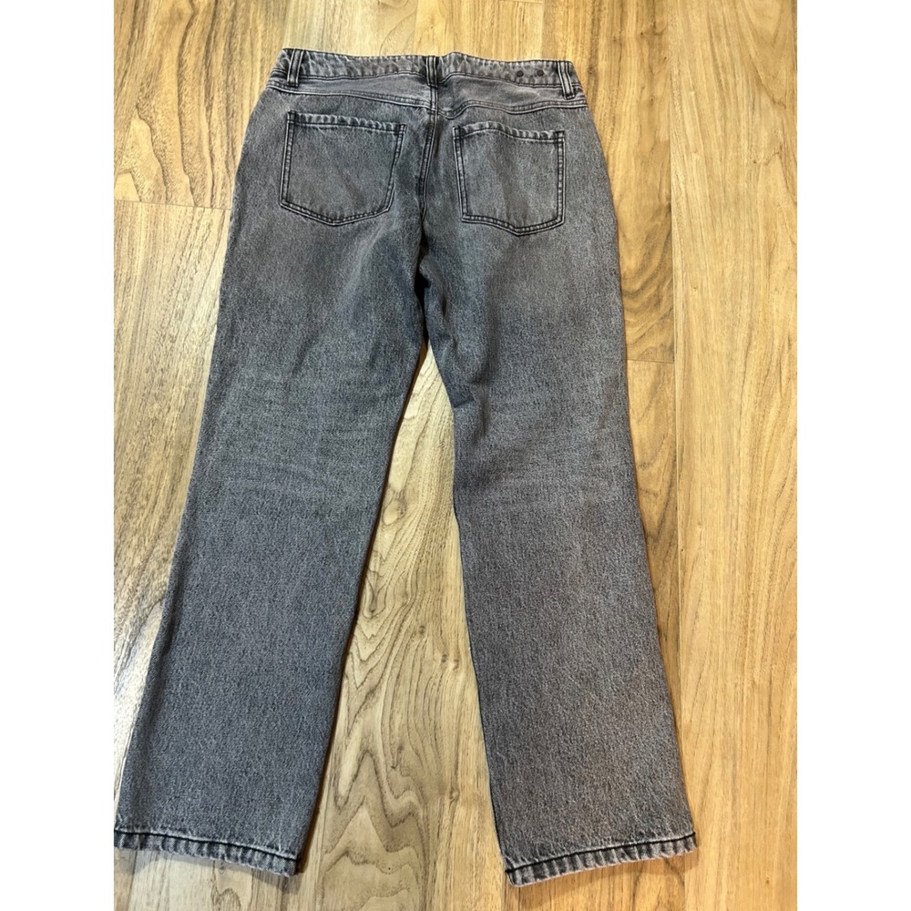 Cabi Fall 2022 Straight Leg Gray Acid Wash Cotton Denim Jeans Size 6 NWT